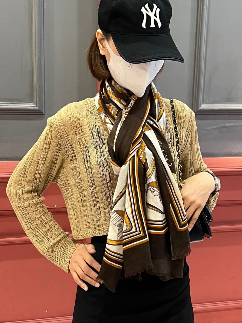 Louis Vuitton Scarf